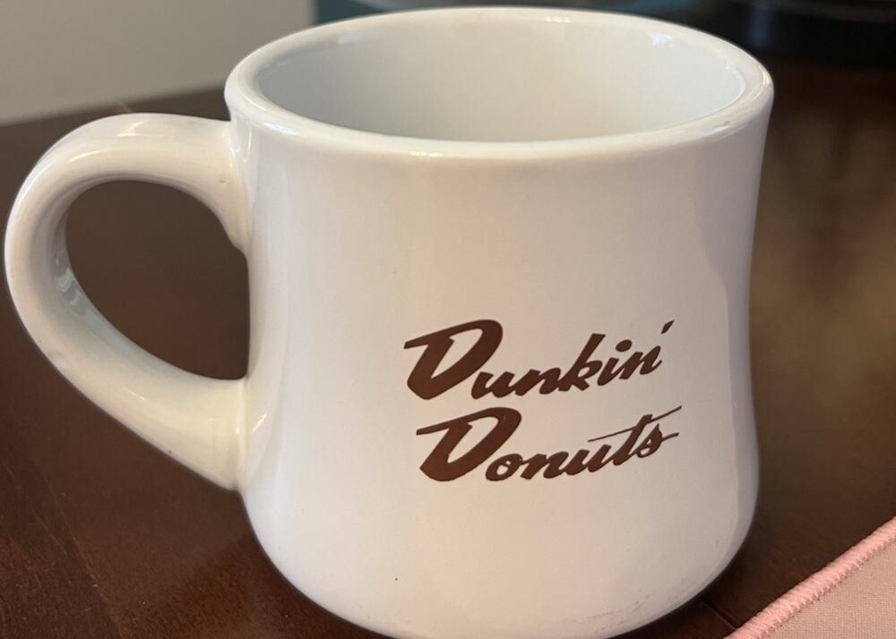 Vintage Dunkin Donuts Diner Style Heavy Coffee Mug Dunkie Man Original Logo. (U)